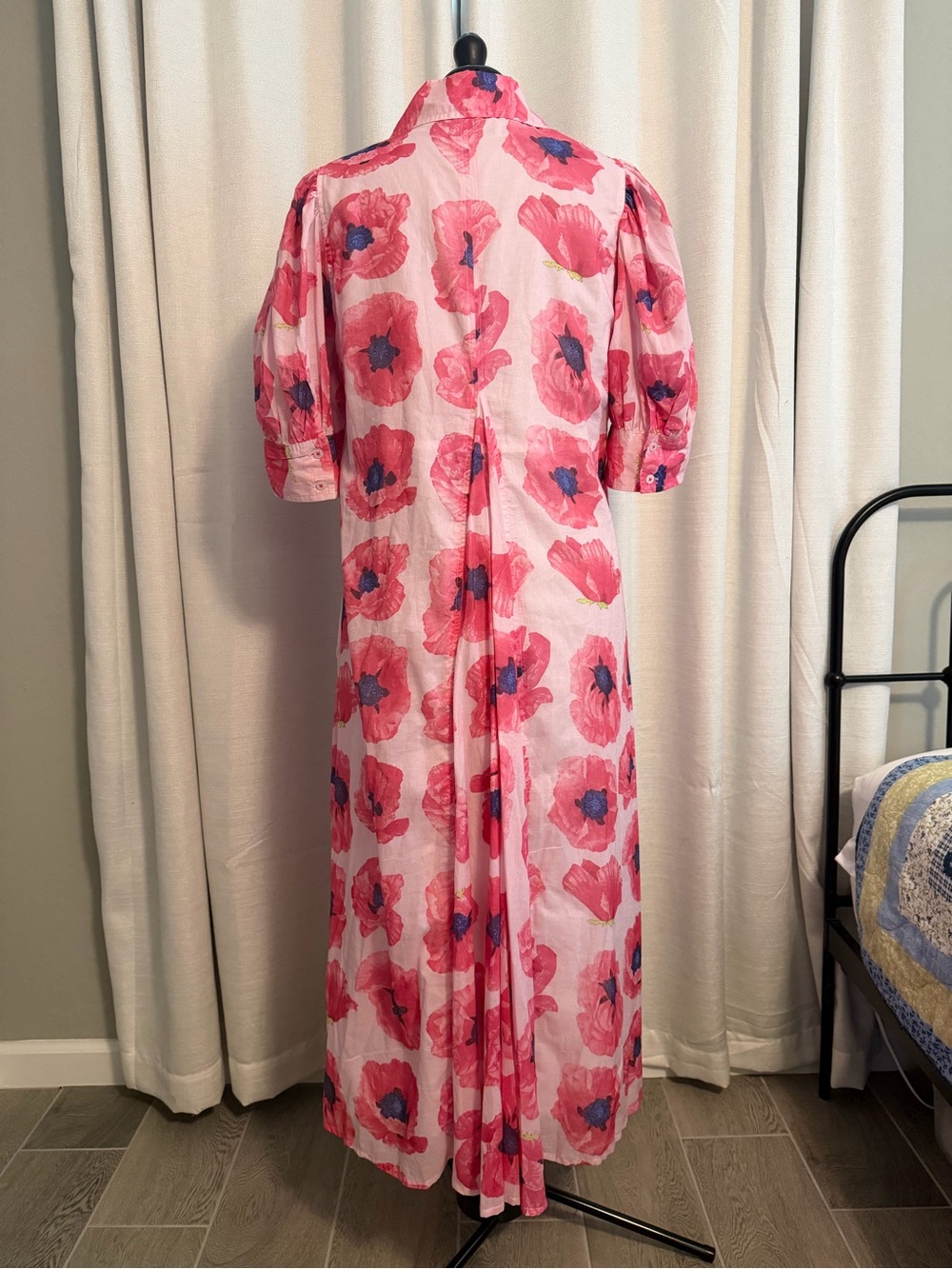 Pink Floral Montauk Maxi Dress with Bold Poppy Print - Picture 3 of 9